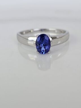 AAA Tanzanite Solitaire Ring Sterling Silver Rhodium Overlay. Size 10